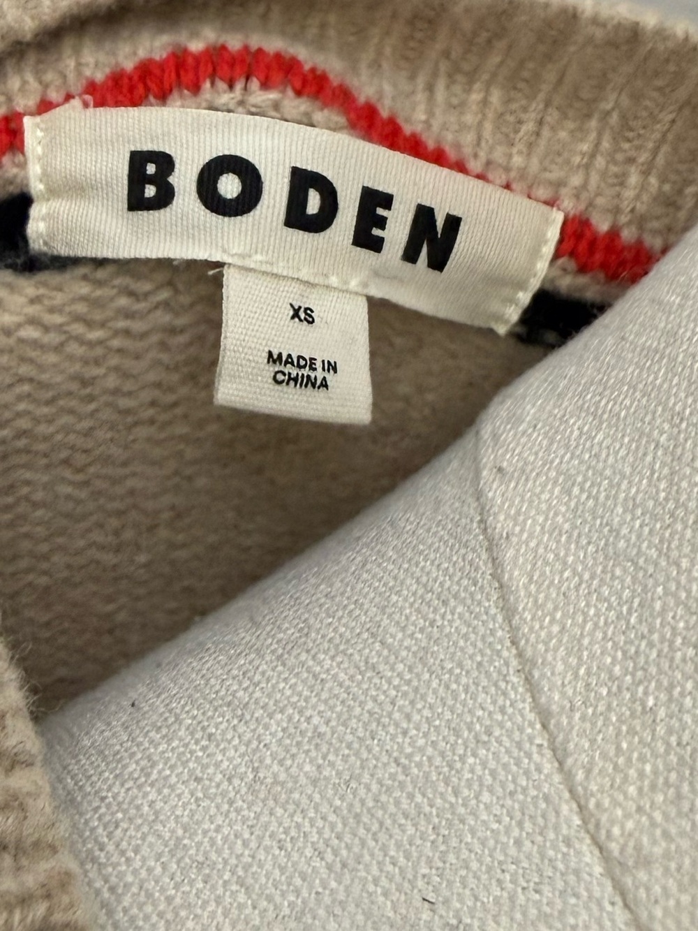 Boden V-Neck Zebra Stripe Knit Sweater Vest in Beige and Black XS Woold - Picture 4 of 4
